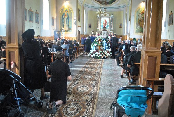 152_Pohřeb v katolickém kostele